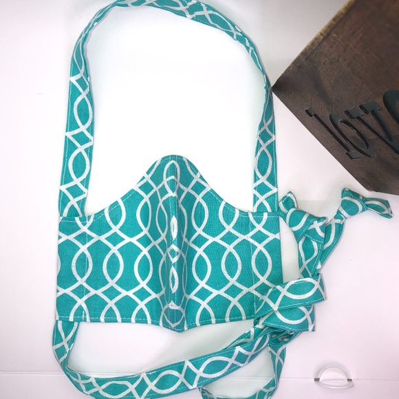 Face Mask Teal/White Print with Adjustable Ties - Picture 4 of 8